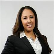 Profesora de educación ejecutiva con especialidad en cadena de abastecimiento (Supply)