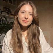 Profesora de lengua e idiomas: Castellano, Catalán, Inglés y Francés