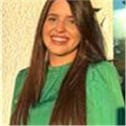 Estudiante del doble grado de Educación Primaria y CCAFD la cual adora su trabajo y siempre intenta dar lo mejor de sí misma. 