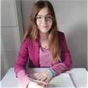 Diplomata al liceo classico offre lezioni di latino con già esperienza nel campo