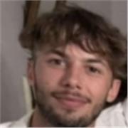 J'enseigne l'Histoire et la géographie pour collegiens et lycéens. Je suis en présenciel dans l'Aisne le week end/distanciel