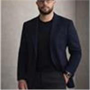 Aulas de Matemática e Física, e também Inglês particular