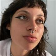 Profesora de Lengua Castellana y literatura, además de inglés y otras asignaturas