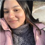 Profesora de inglés nivel avanzado.
Experiencia en niños de 0 a 10 años.
Clases virtuales únicamente.
Clases didácticas con cartas y juegos