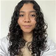 Madrelingua spagnolo, adatta ad insegnare sia bambini che giovani online e in presenza!