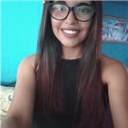 Joven responsable y dedicada dispuesta a ayudar al alumno con lo que necesite.