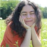 Studentessa del terzo anno di scienze politiche impartisce lezioni di spagnolo
