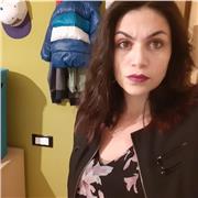 Neolaureata in Mediazione linguistica e comunicazione interculturale con esperienza all'estero ( Germania) impartisce lezioni private di Tedesco a studenti di scuole medie, superiori e aiuto esami universitari