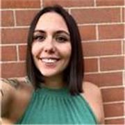 Sono una ragazza di 23 anni laureata alla triennale di biotecnologie e attualmente al primo anno della magistrale di Biologia sperimentale ed applicata