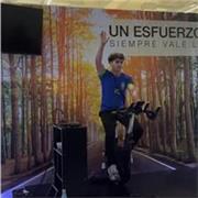 Profesor de entrenador personal motivador y en curso, para distintos niveles y edades