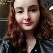 Native French teacher with experience teaching at ESO level and batxillerat / Bachibac