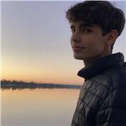 j'aimerai aider des élèves dans une matière scientifique tel que les maths ou la physique pour les aider à progresser!