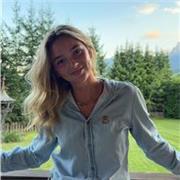 Offro lezioni private per bambini di scuole elementari, medie e superiori.