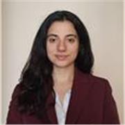 Lezioni di inglese per studenti e studentesse di scuole medie, superiori o università. 