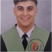 Profesor titulado en ciencias de la Actividad Física y del Deporte y con un Máster de Profesorado, apasionado del Deporte