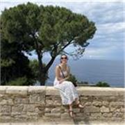 Laureanda in storia offre ripetizioni di latino, inglese, italiano (anche esercizi di grammatica e fonetica per ragazzini e bambini stranieri) storia, filosofia, storia dell’arte. Possibilità anche di aiuto compiti in generale per le elementari e le medie