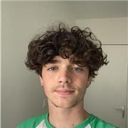 Bonjour, si vous souhaitez que votre enfant ou vous même progressiez en anglais ou en Histoire Géo je suis la personne qui vous faut ! 
N'hésiter pas à prendre contact avec moi si vous avez une question.