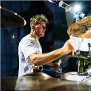 Insegnante di batteria impartisce lezioni ad Ortona e Cepagatti