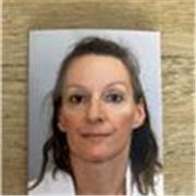 Professeur documentaliste titulaire du CAPES, donne cours en français et/ou histoire (Licence d’histoire) en ligne 