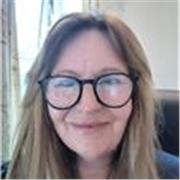 I have many years of experience in teaching academic and general English to individuals and groups, both face to face and online