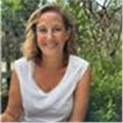 Profesora titulada en Primaria con mención en Educación especial (PT). Con más de 5 años de experiencia, dando clases de refuerzo.