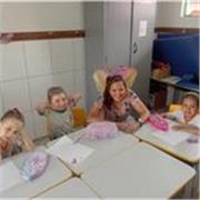 Amigo(a)do Português e suas Literaturas com relação a escrita e leitura