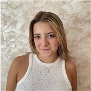 Profesora de todas las asignaturas en la E.S.O. y de bachillerato Química y Matemáticas Aplicadas