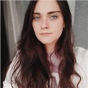 Laureata in disegno industriale, laureanda in marketing e comunicazione visiva, offro ripetizioni di matematica, scienze, chimica e fisica per ragazzi di medie e liceo