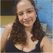 Profesora flexible a las necesidades de cada estudiante.