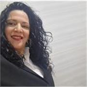 Soy profesora de primaria, me defino como una persona de sus clases están enfocadas en la pedagogía, a través de diversas dinámica