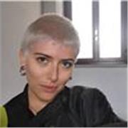 Diplomata al Liceo linguistico e laureata in Filosofia presso l'università degli Studi di Milano, propongo lezioni di Letteratura e di Filosofia a domicilio o a distanza a Brescia e provincia