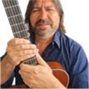 Ajudo a pessoas do mundo todo a melhorar seu nível de espanhol, em aulas online de uma maneira eficaz e a seu tempo