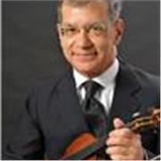 Docente di Violino, già docente presso il Conservatorio S. CECILIA di Roma, esperienza di 40 anni di insegnamento, anche on line