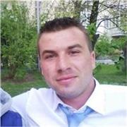 I teach English from the perspective of a professional translator. Try a new strategy that will improve your skills