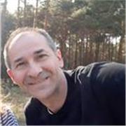 Técnico de laboratorio especialista en organización de talleres prácticos de laboratorio en ciencias naturales, química, biología 