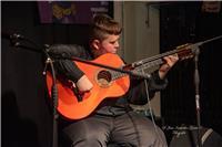 Profesor titulado de guitarra con más de 2 años de experiencia como profesor 