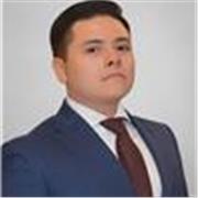 Abogado con experiencia en litigio administrativo, fiscal y de amparo, así como en asesoramiento de empresas extranjeras