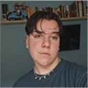 Persona graduada en Lenguas Modernas y sus Literaturas, actualmente cursando el Máster en Estudios Literarios y Teatrales