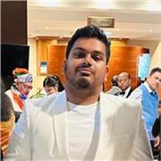 I focus on the needs of the student combined with their aspirations and goals. My lessons can be tailored to any learning style. 