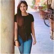 Profesora Licenciada en psicología imparte clases a niños