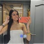 Professora de reforç escolar i matemàtiques per a infants i adolescents