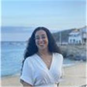 Profesora de apoyo escolar y instituto de forma online. Especializada en biología y matemáticas para alumnos hasta bachiller