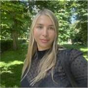 Profesora titulada en Educación física con mas de 4 años de experiencia.

