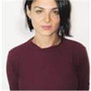 Soy una persona con vocación por la enseñanza y una fuerte orientación a transmitir conocimientos de forma clara y cercana