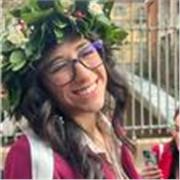 Insegnante di materie Umanistiche. Laurea in Lettere Moderne, offre lezioni private presso la città di Torino o/e online.