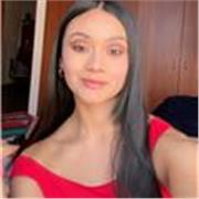 Profesora de apoyo escolar en el ámbito académico y personal