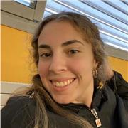 Profesora de inglés para impartir clases de niños entre 6-12 años
