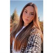 Dottoressa in Scienze del Linguaggio madrelingua Italiana si propone come insegnante privata per ripetizioni in presenza e online