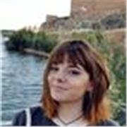 Estudiante de ciencias ambientales da clases de ciencias (biología, matemática, química, botánica….)