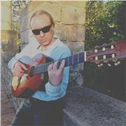 Professor de guitarra - Enseño através de método muy prático, más de 20 años de experiencia. La primera clase es gratuita